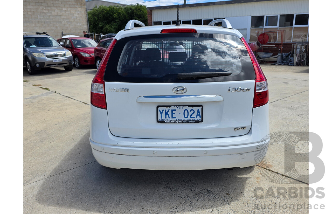 9/2011 Hyundai i30 cw SX 2.0 FD MY11 4d Wagon White 2.0L