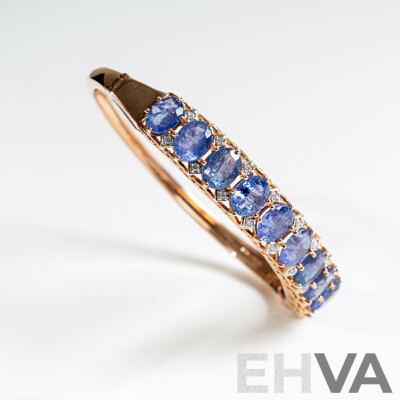 NEW - 14ct Rose Gold Tanzanite & Diamond Oval Hinged Bangle, T15.17ct/TDW0.19ct, 60mm, 22.67 Grams