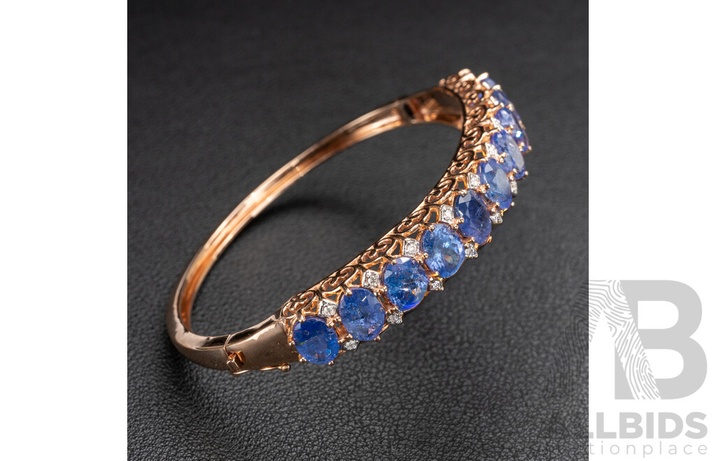 NEW - 14ct Rose Gold Tanzanite & Diamond Oval Hinged Bangle, T15.17ct/TDW0.19ct, 60mm, 22.67 Grams