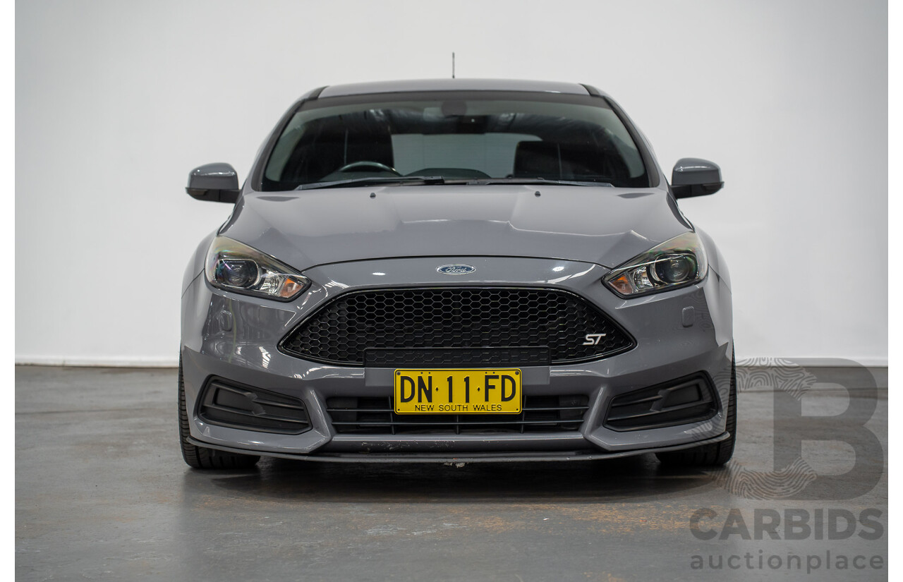 7/2015 Ford Focus ST LZ MY15 5d Hatchback Stealth Grey Turbo 2.0L