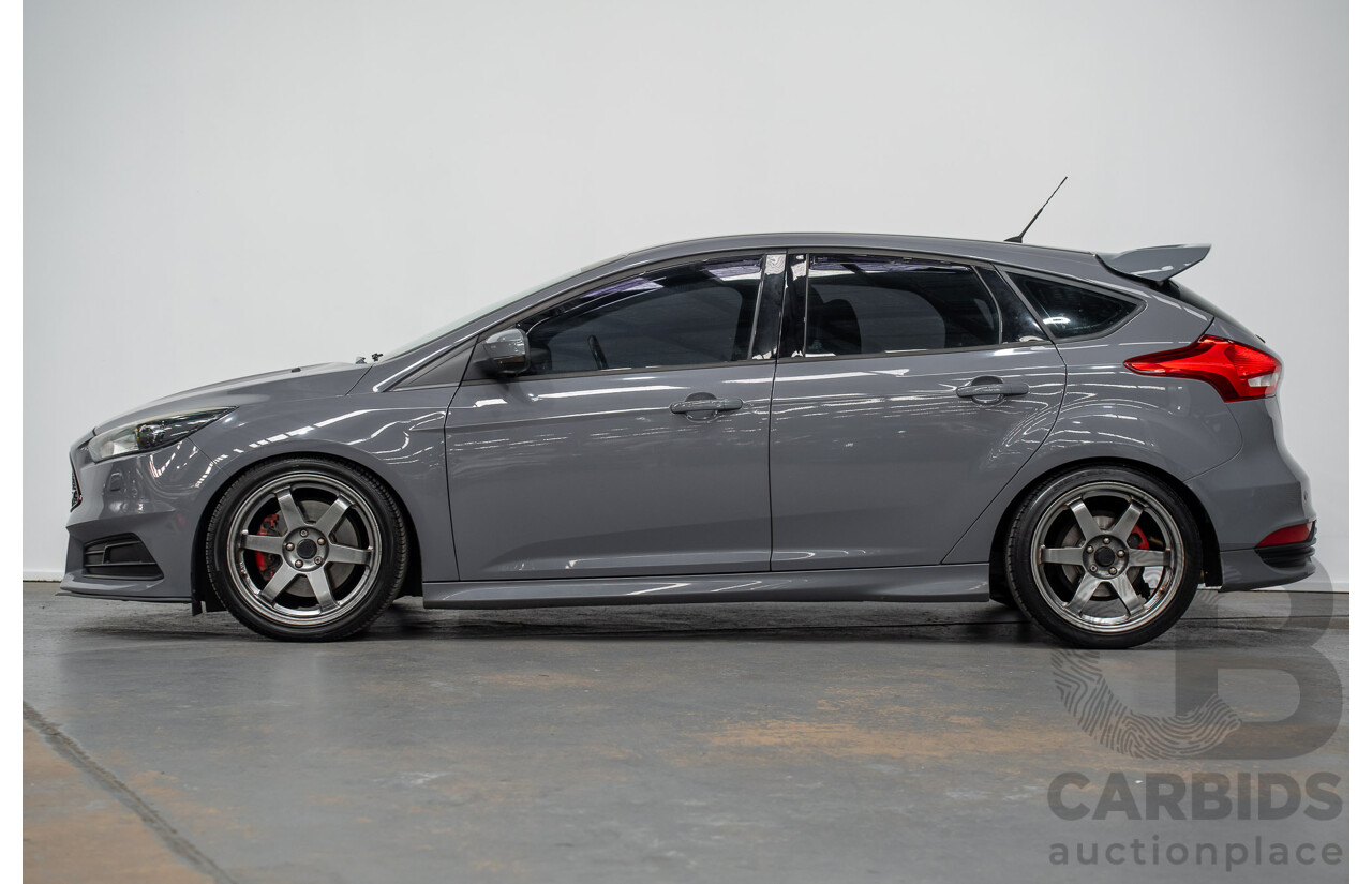 7/2015 Ford Focus ST LZ MY15 5d Hatchback Stealth Grey Turbo 2.0L