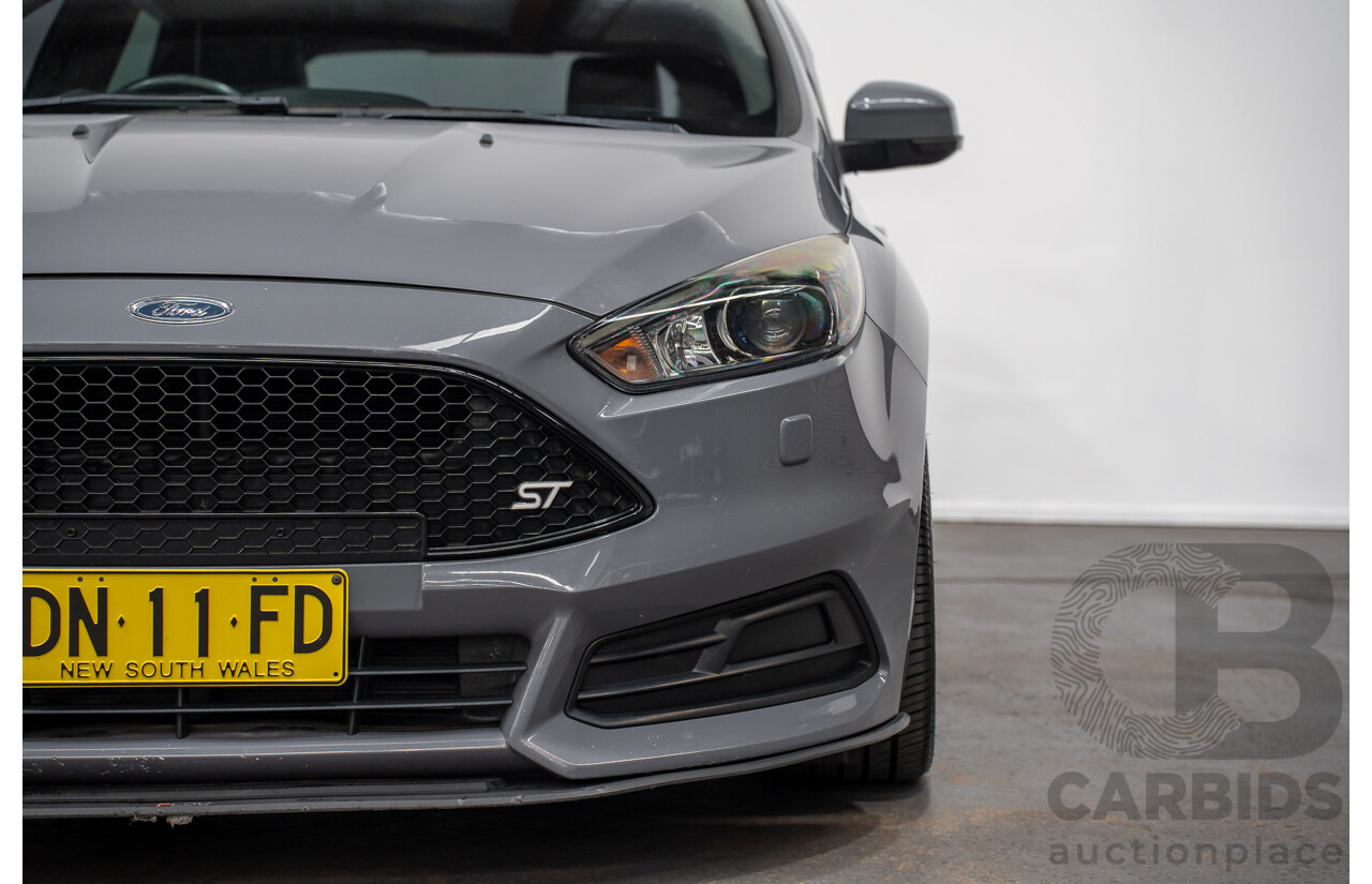 7/2015 Ford Focus ST LZ MY15 5d Hatchback Stealth Grey Turbo 2.0L