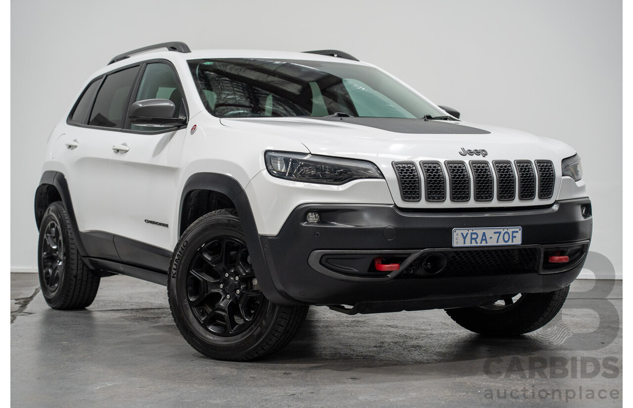 10/2018 Jeep Cherokee Trailhawk (4x4) KL MY18 4D Wagon Bright White 3.2L