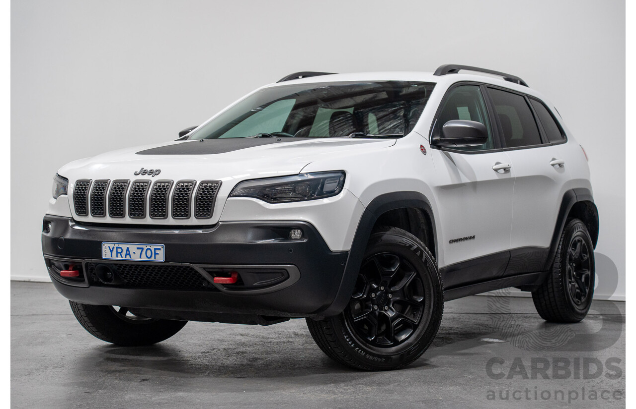 10/2018 Jeep Cherokee Trailhawk (4x4) KL MY18 4D Wagon Bright White 3.2L