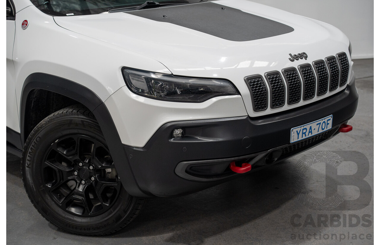 10/2018 Jeep Cherokee Trailhawk (4x4) KL MY18 4D Wagon Bright White 3.2L