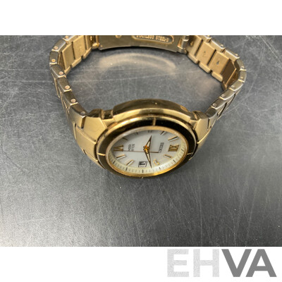 SEIKO Womens Gold Tone Watch Solar 100M  V187/0AB0