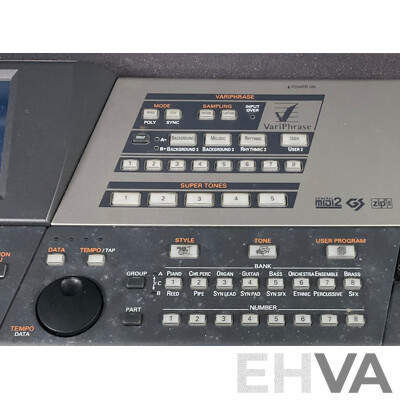 Retro Roland VA 7 Keyboard in Hard Road Case