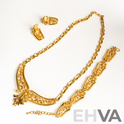 Amanda Suarez Emerald Lake (EKD891) Necklace, Bracelet & Earrings Set - Purchased in Dubai