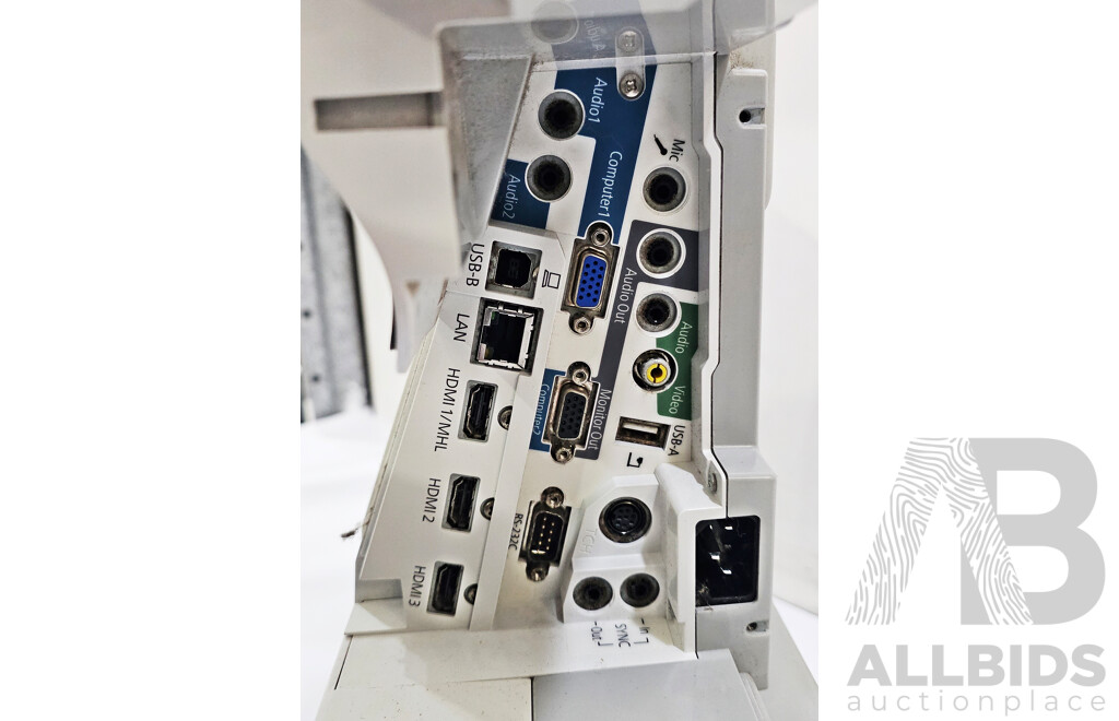 Epson (EB-695Wi) WXGA 3LCD Projector