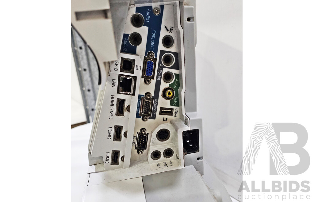 Epson (EB-695Wi) WXGA 3LCD Projector