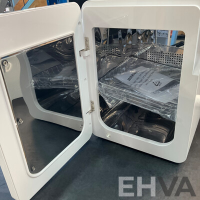 SUCKLE UV Sterilizer - Total in 2 Boxes