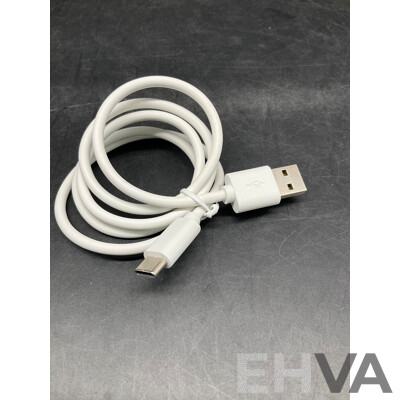 BULK LOT of USB C Cable and Zip Lock Bag - Approx 100 Each - LOT of 2