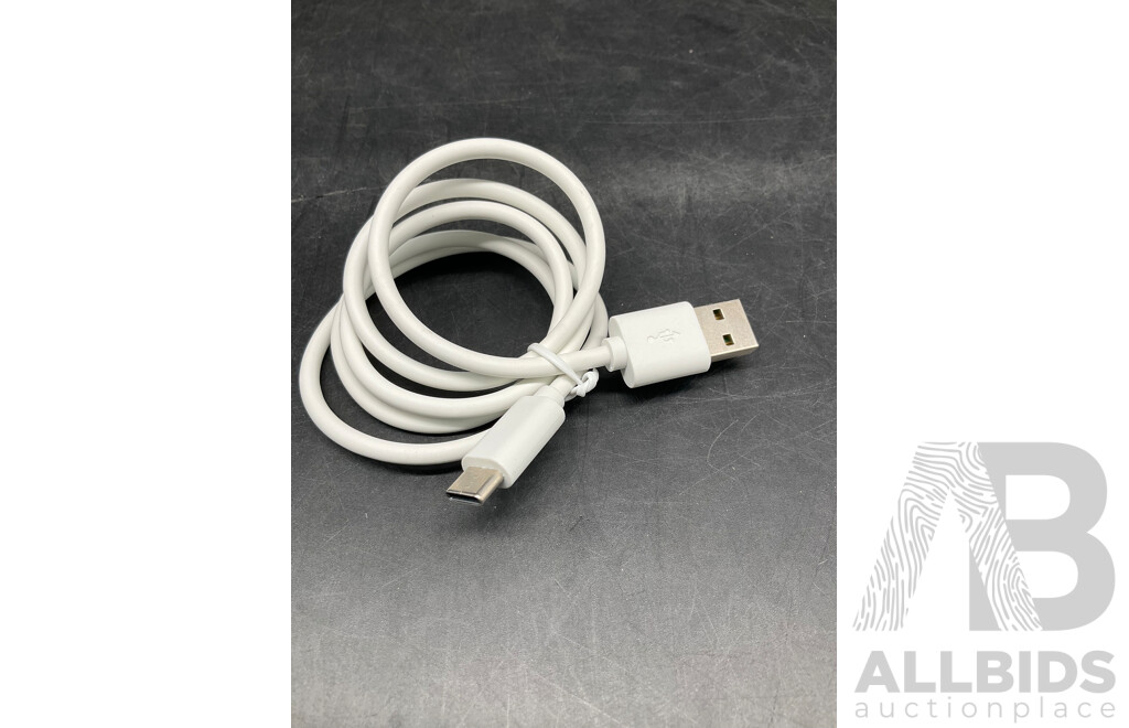 BULK LOT of USB C Cable, USB 2 Pin Magnetic Cable and Ziplock Bag - Approx 100 Each - LOT of 3
