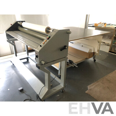 EMSEAL EMTAK 2R 1650 Laminator With Work Table