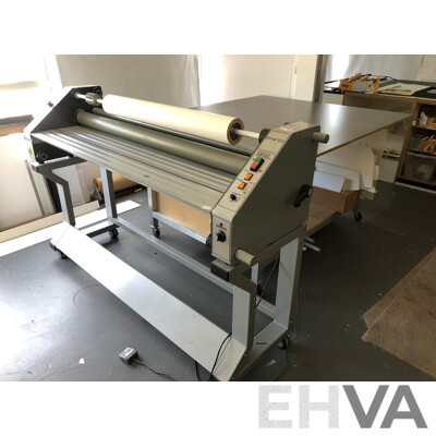 EMSEAL EMTAK 2R 1650 Laminator With Work Table