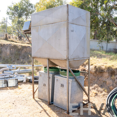 DCE Vokes Dust Extraction Unit with Ducting & Clamps to Suit