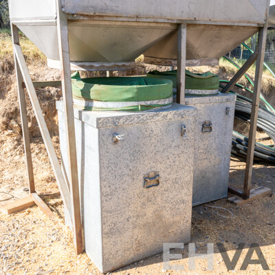 DCE Vokes Dust Extraction Unit with Ducting & Clamps to Suit