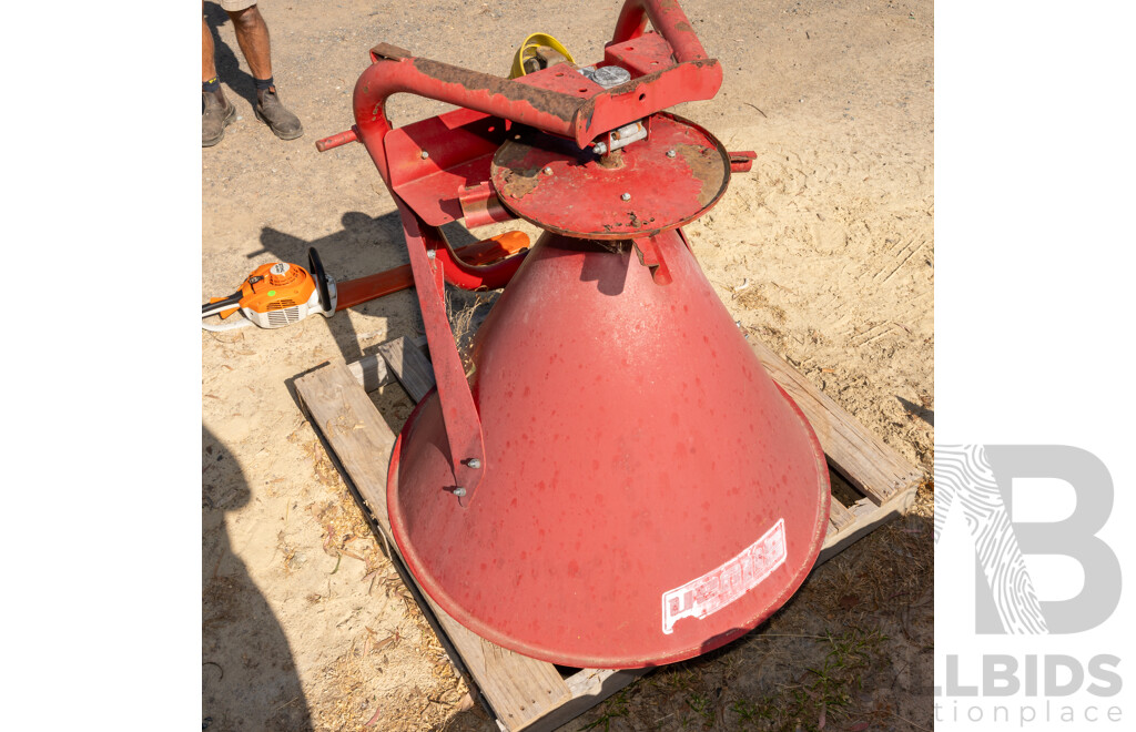 Fressori 300kg Fertilizer Spreader to Suit New Holland Tractor ETC