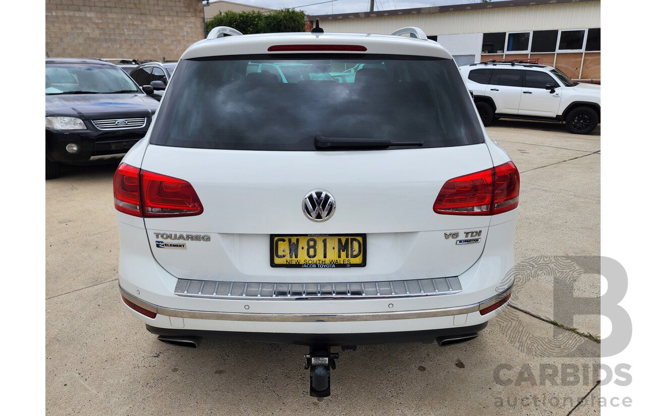 10/2015 Volkswagen Touareg 150 TDI Element 7P MY16 4d Wagon White 3.0L