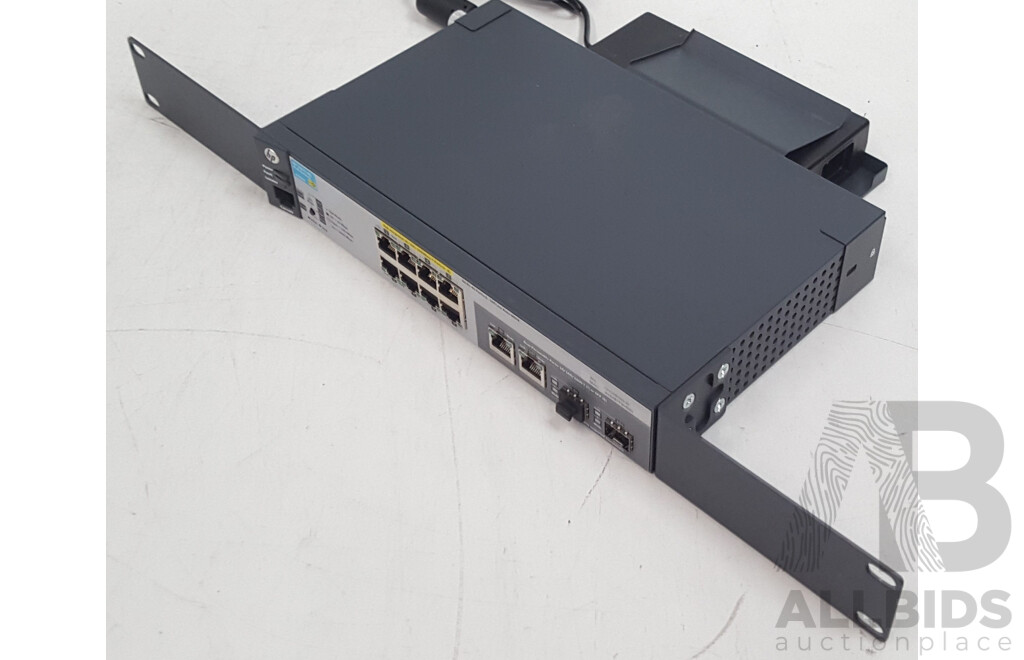HP (J9562A) 2915-8G PoE 8-Port Gigabit Ethernet Switch w/ Power Supply