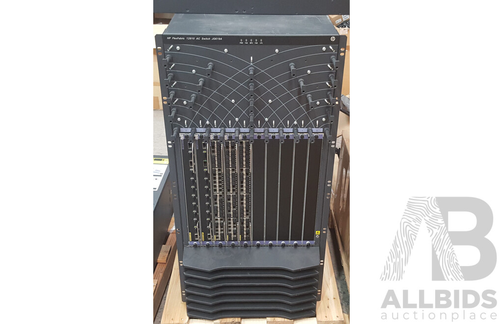 HP (JG619A) FlexFabric 12910 AC Network Chassis