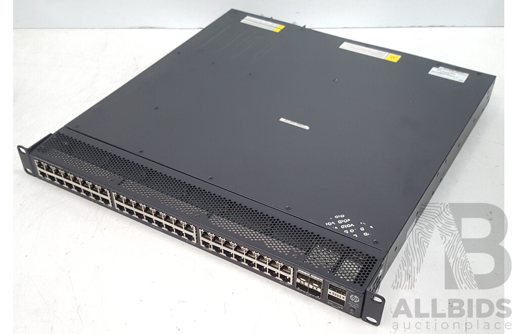 HP (JG894A) FlexFabric 5700-48G-4XG-2QSFP+ 48-Port Managed Gigabit Switch