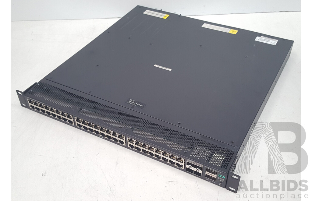 HP (JG894A) FlexFabric 5700-48G-4XG-2QSFP+ 48-Port Managed Gigabit Switch