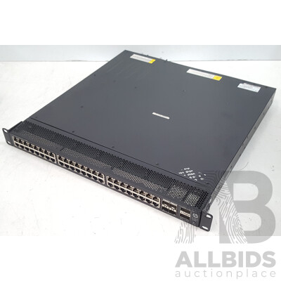 HP (JG894A) FlexFabric 5700-48G-4XG-2QSFP+ 48-Port Managed Gigabit Switch