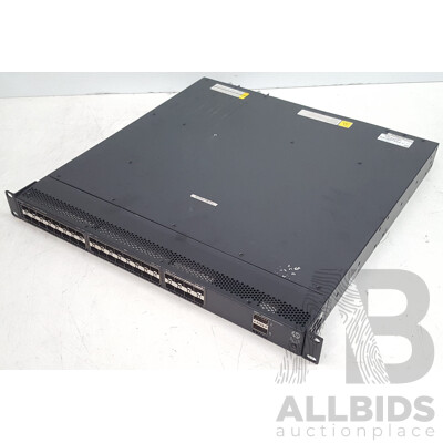 HP (JG896A) FlexFabric 5700-40XG-2QSFP+ Switch