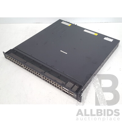 HP (JG894A) FlexFabric 5700-48G-4XG-2QSFP+ 48-Port Managed Gigabit Switch