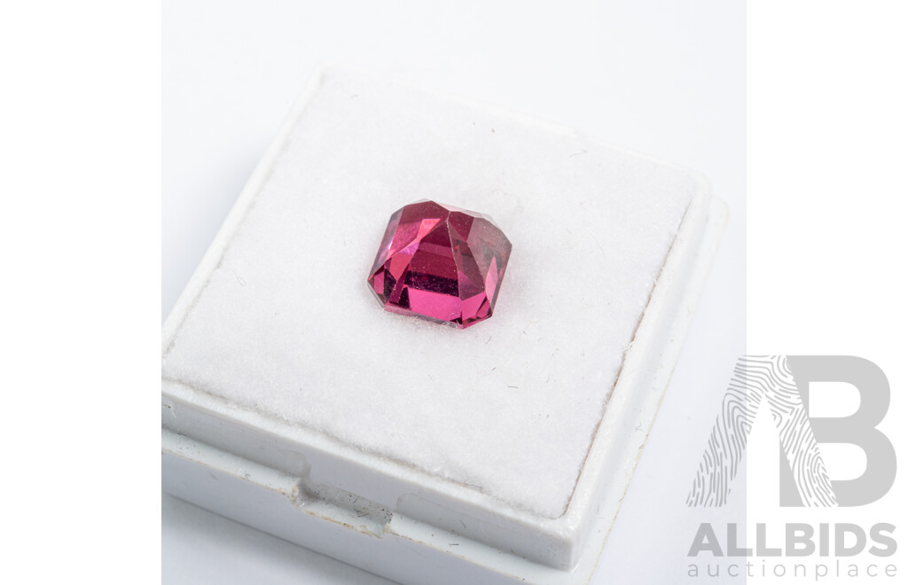 Rhodolite Garnet, Unset Emerald Cut Gemstone, Origin Sri Lanka, 3.0ct