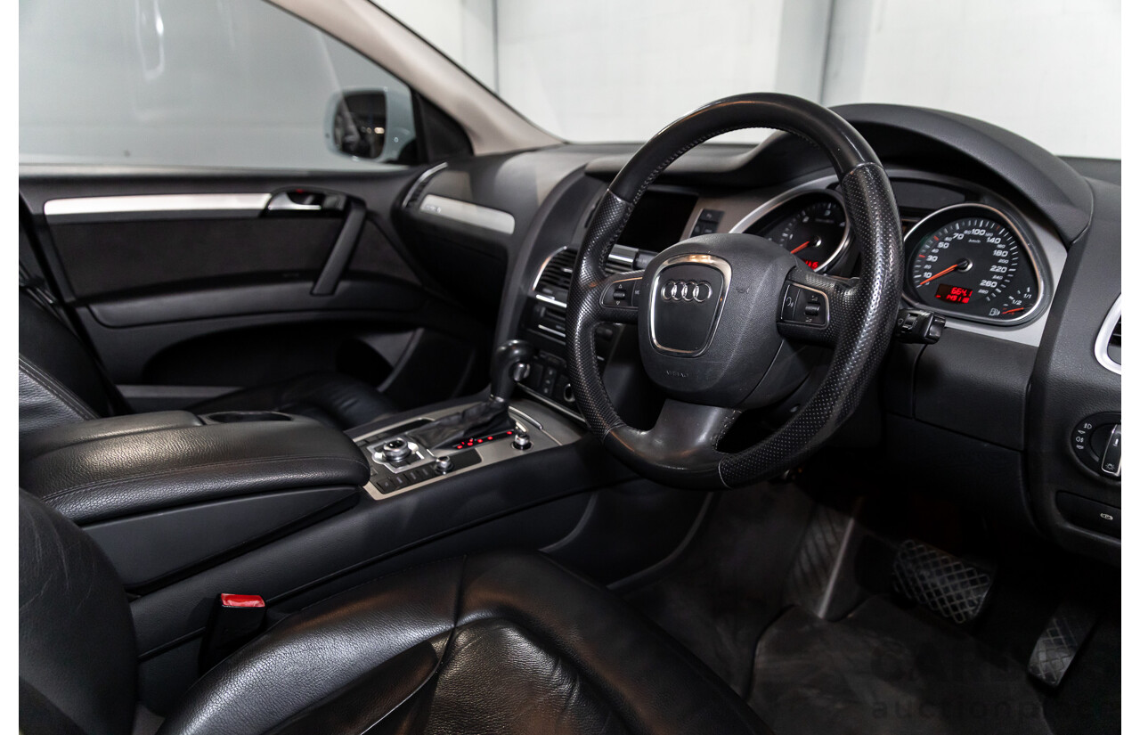 10/2010 Audi Q7 3.0 TDI Quattro S-Line MY10 Upgrade 4d Wagon Ibis White Turbo Diesel 3.0L - 7 Seater