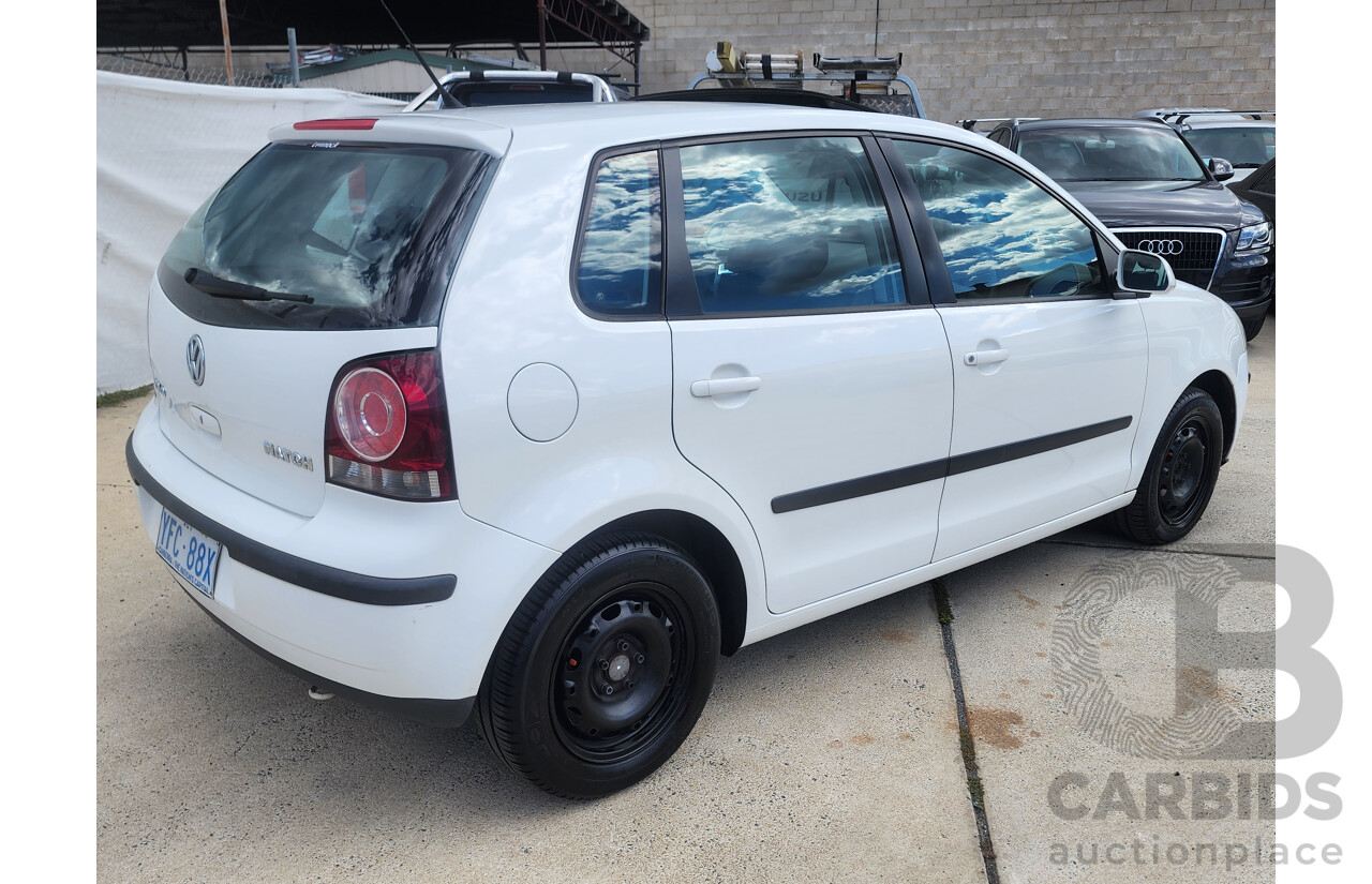 8/2007 Volkswagen Polo Match 9N MY07 UPGRADE 5d Hatchback White 1.6L