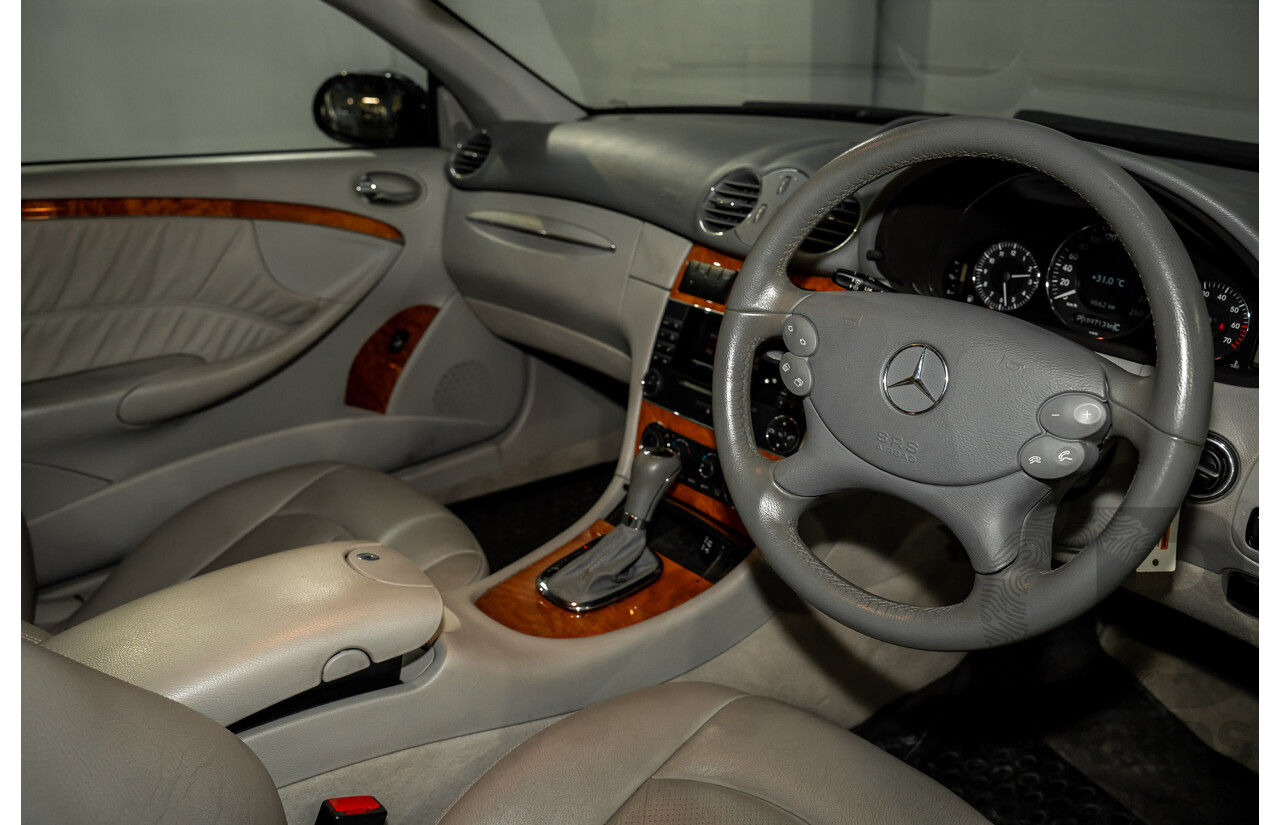2/2005 Mercedes-Benz CLK200K Elegance C209 2d Coupe Obsidian Black Metallic Supercharged 1.8L