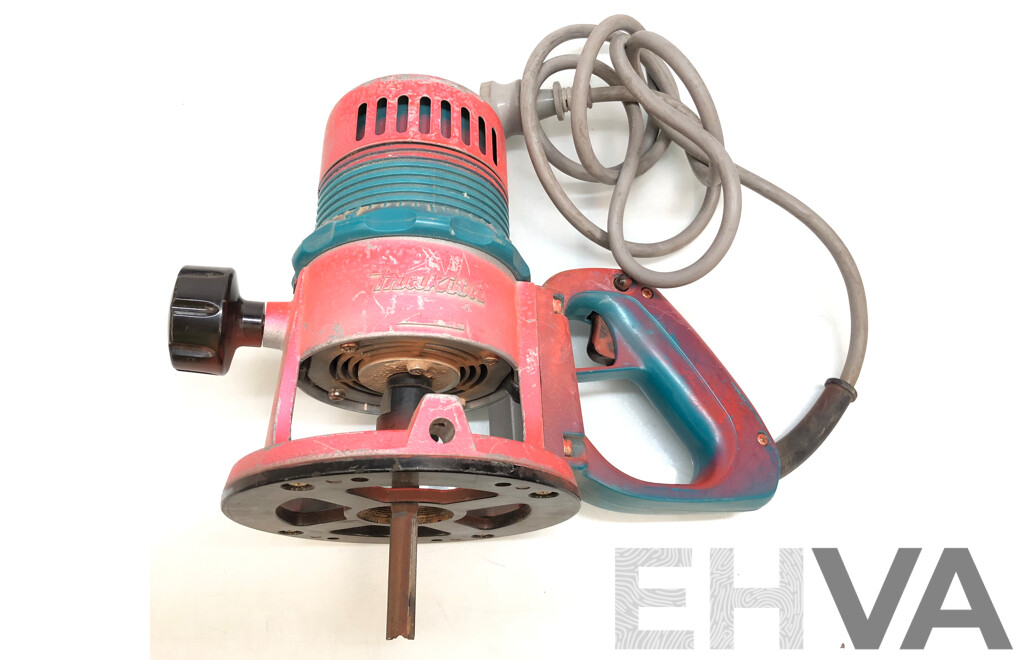 Makita 1500 Watt Electric 12mm D Handle Router