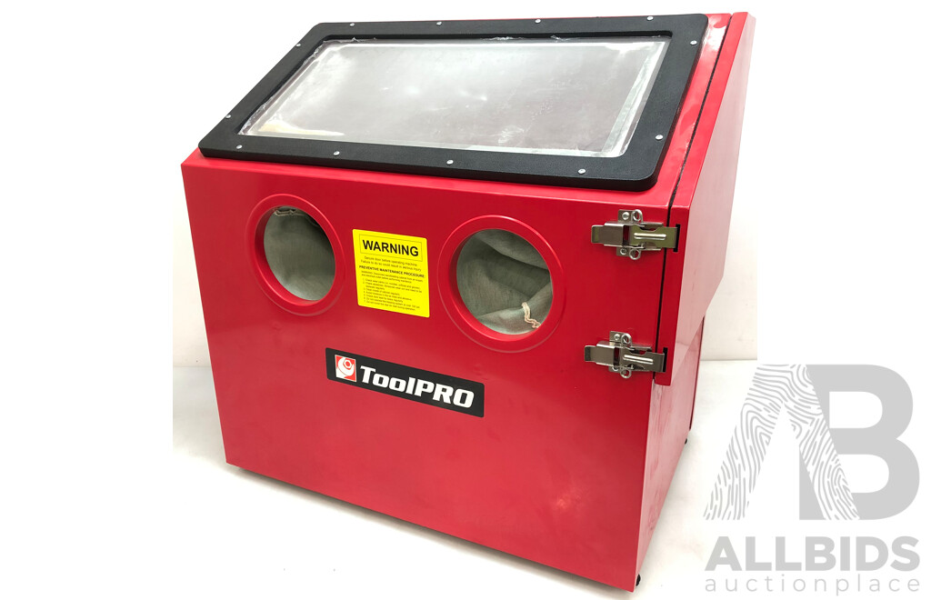 Toolpro 100 Litre Sandblasting Cabinet