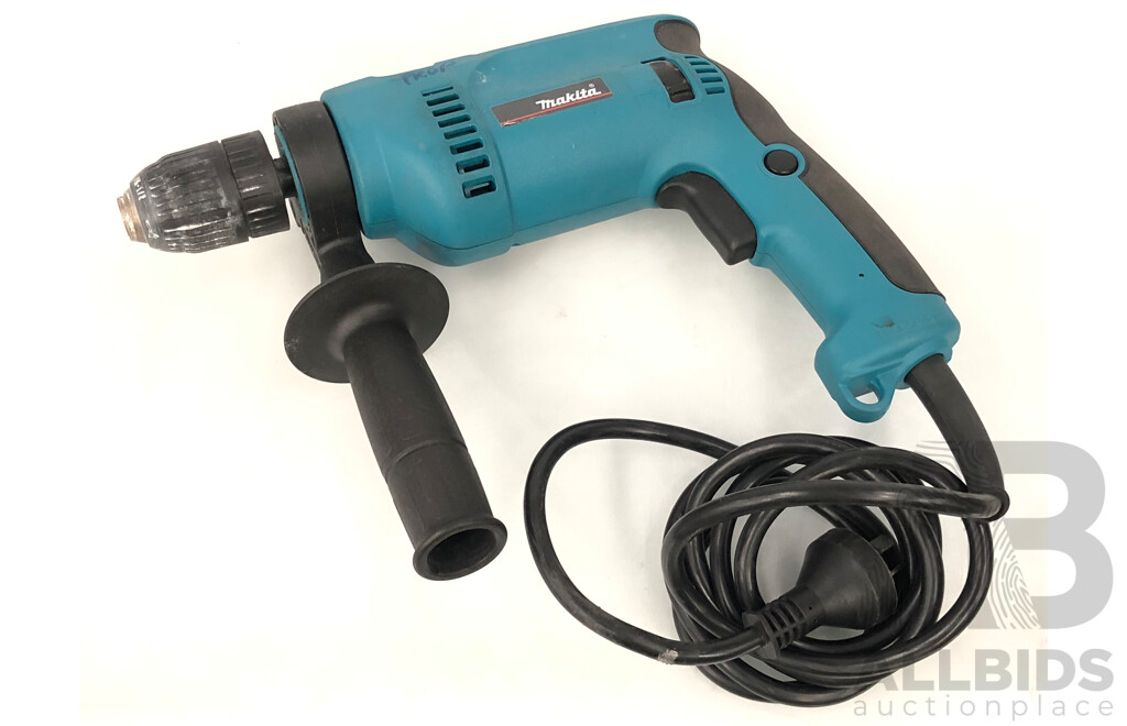 Makita 650 Watt Electric Hammer Drill