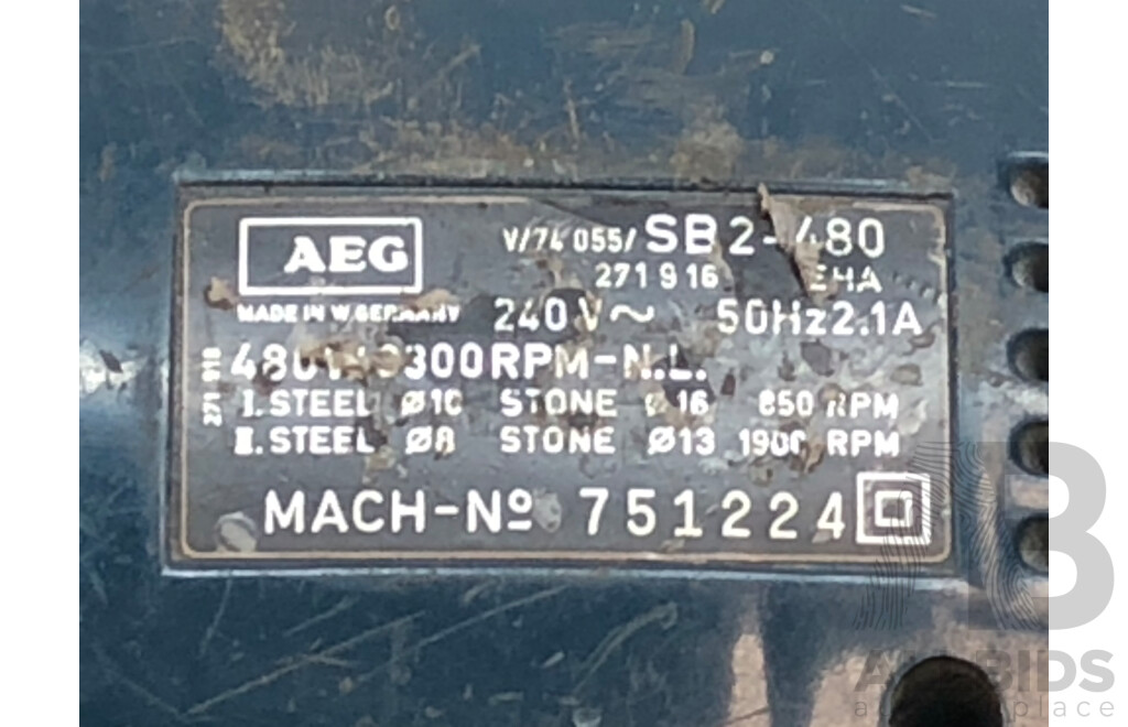 AEG 480 Watt Electric Hammer Drill
