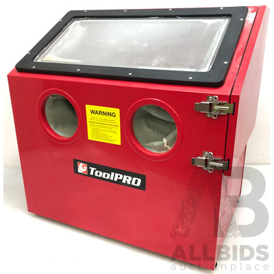 Toolpro 100 Litre Sandblasting Cabinet