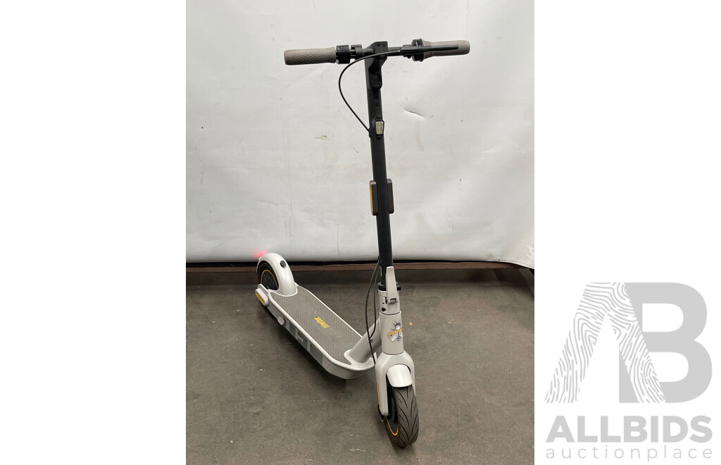 Segway Ninebot Max G30L Electric Scooter and Accessories