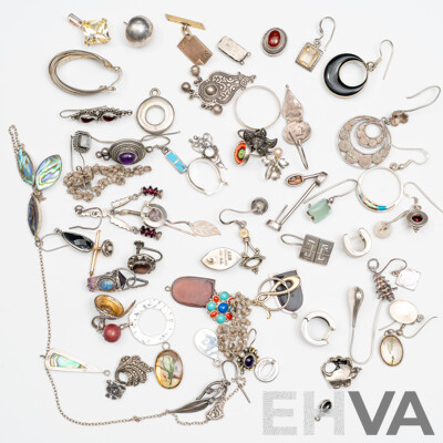 Collection of 500 Silver Trinkets and Jewellery - Perfect for Crafting & Jewellery Making Embellishments - 150 Grams