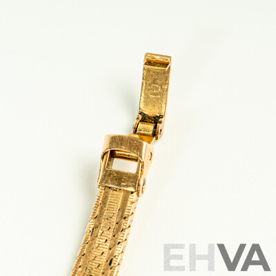 18ct Vintage Cornavin Geneve 17 Rubis Incabloc, Swiss Made, Gold Watch & Band Hallmarked, 26.37 Grams
