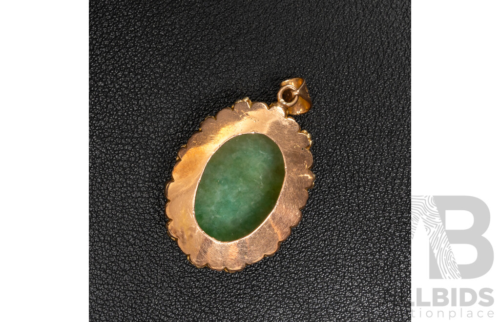 9ct Vintage Serpentine Cabochon Pendant, 42mm Long, 12.75 Grams