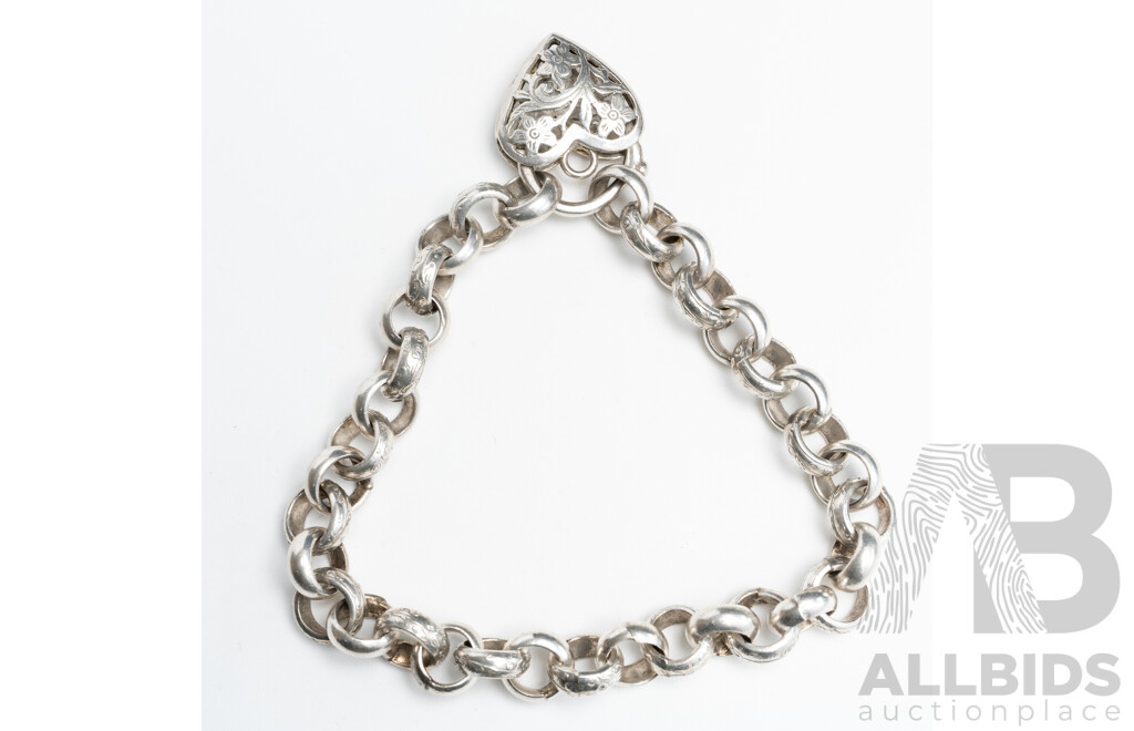 Sterling Silver Patterned Belcher Link Bracelet with Filigree Heart Padlock Clasp, 20cm, 41.53 Grams