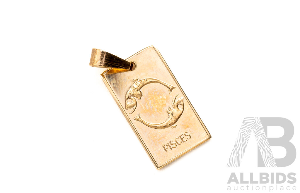 9ct 1g 375 Gold Ignot Pendant, Hallmarked with Pisces Fish Symbol on Reverse, 15mm Long, 1.35 Grams