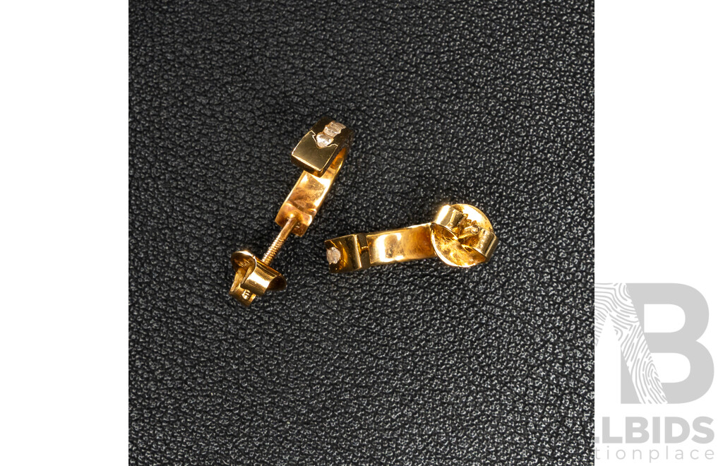 18ct Diamond Set 15mm Half Hoop Stud Earrings with Screw Backs, TDW 1.0ct, 5.75 Grams