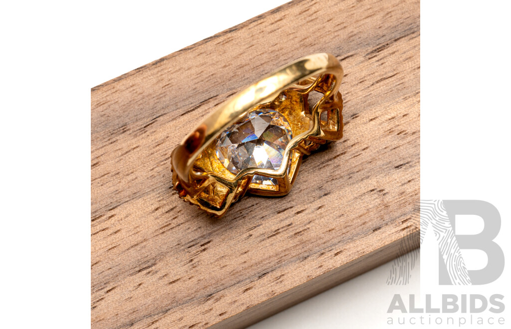 9ct Cz Heart Cluster Ring, Size P 1/2, 4.92 Grams
