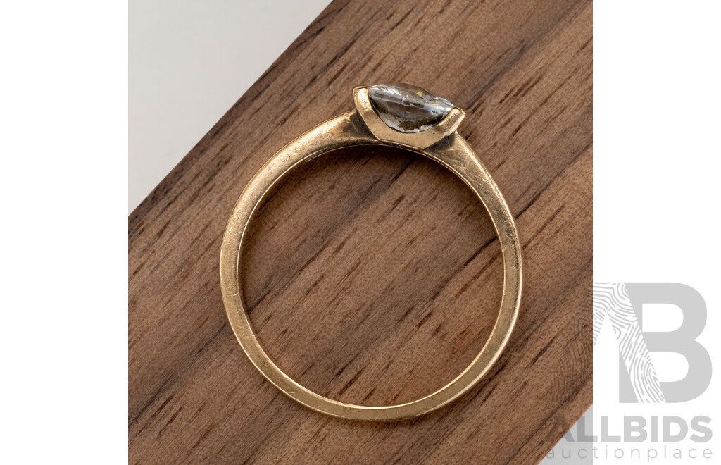 9ct Vintage Checker Cut Cz Solitaire Ring, Size O, 2.63 Grams