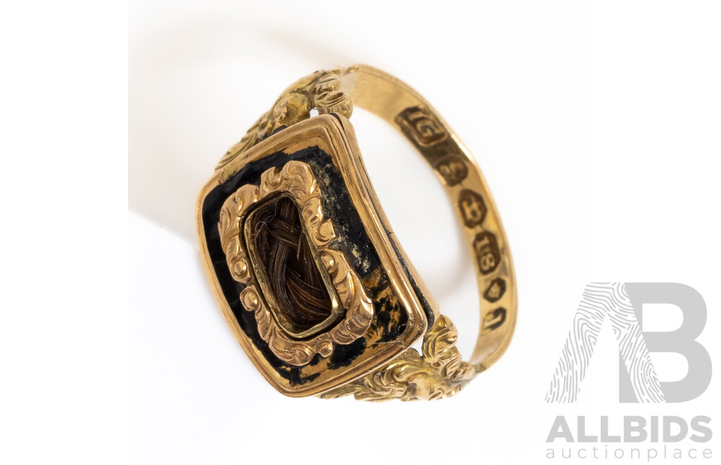 18ct Antique Georgian Hair Locket Black Enamel Mourning Ring, London 1826, Size L, 2.79 Grams