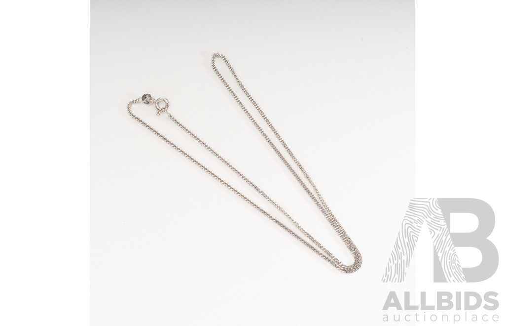 9ct White Gold Curb Link Necklace, 39cm, 2.30 Grams